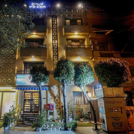 Cosy Grand, Chanakyapuri By The Cosy Hotels New Delhi Luaran gambar