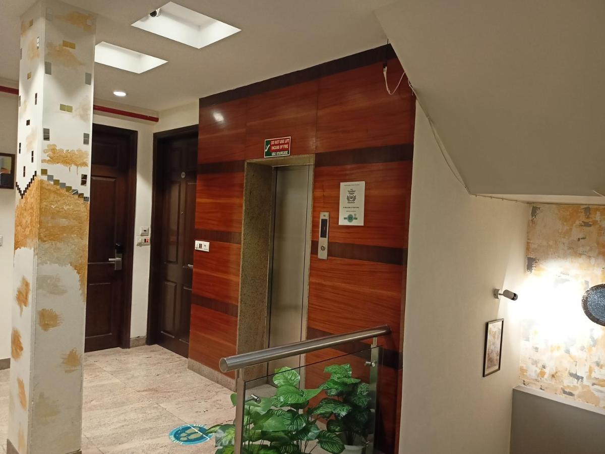 Cosy Grand, Chanakyapuri By The Cosy Hotels New Delhi Luaran gambar