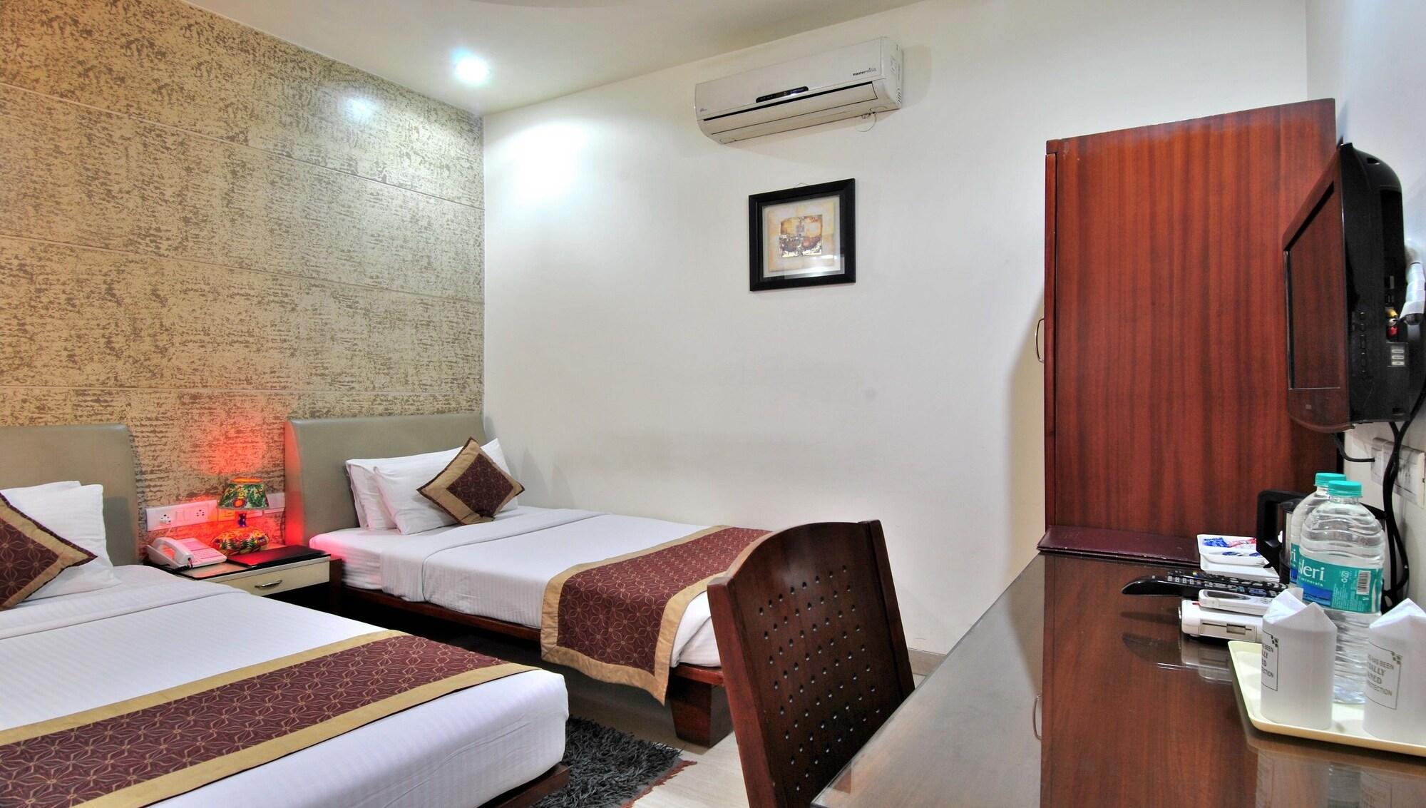 Cosy Grand, Chanakyapuri By The Cosy Hotels New Delhi Luaran gambar