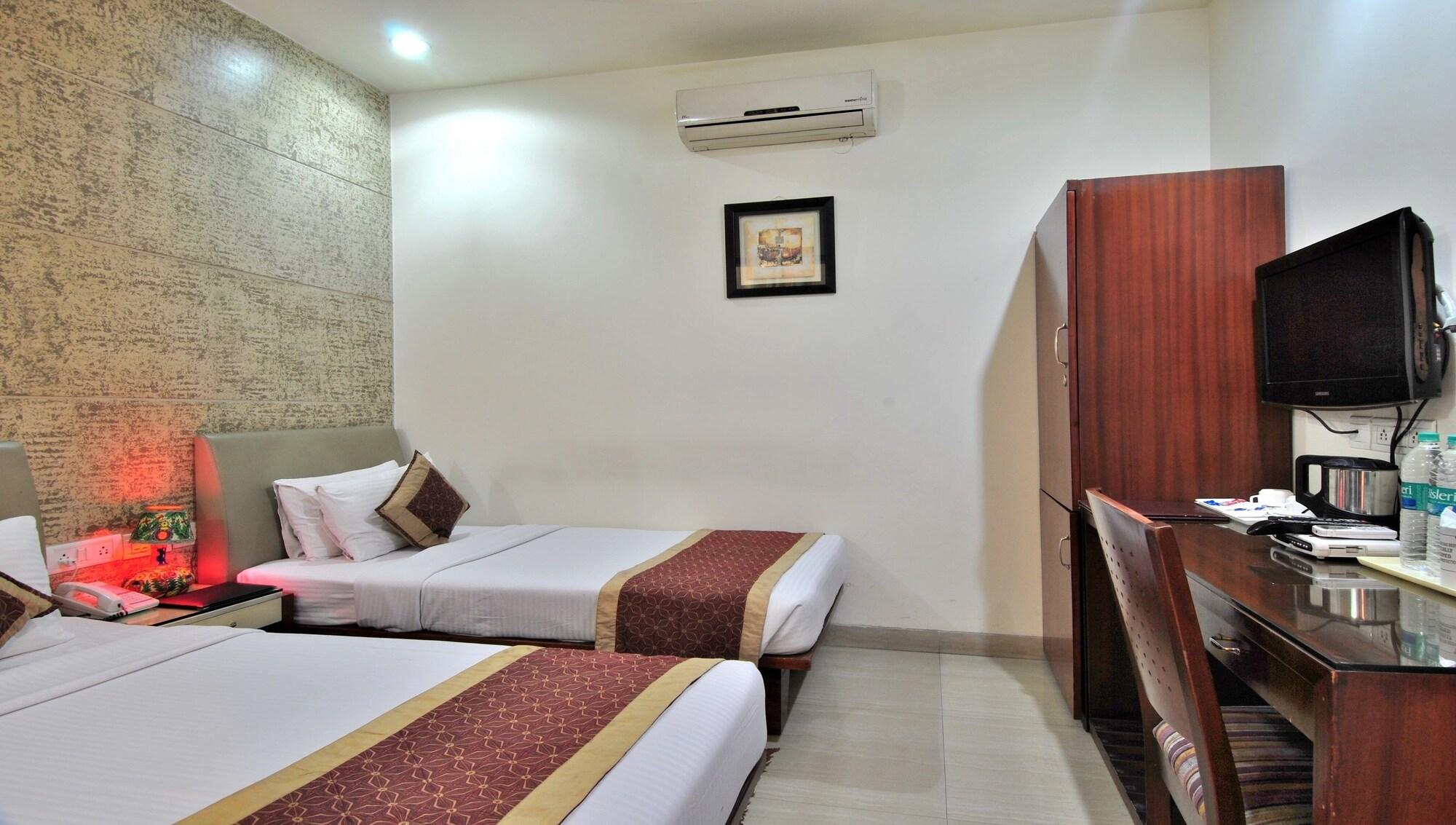 Cosy Grand, Chanakyapuri By The Cosy Hotels New Delhi Luaran gambar