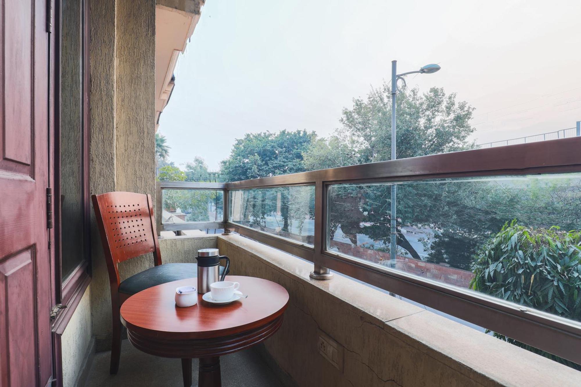 Cosy Grand, Chanakyapuri By The Cosy Hotels New Delhi Luaran gambar