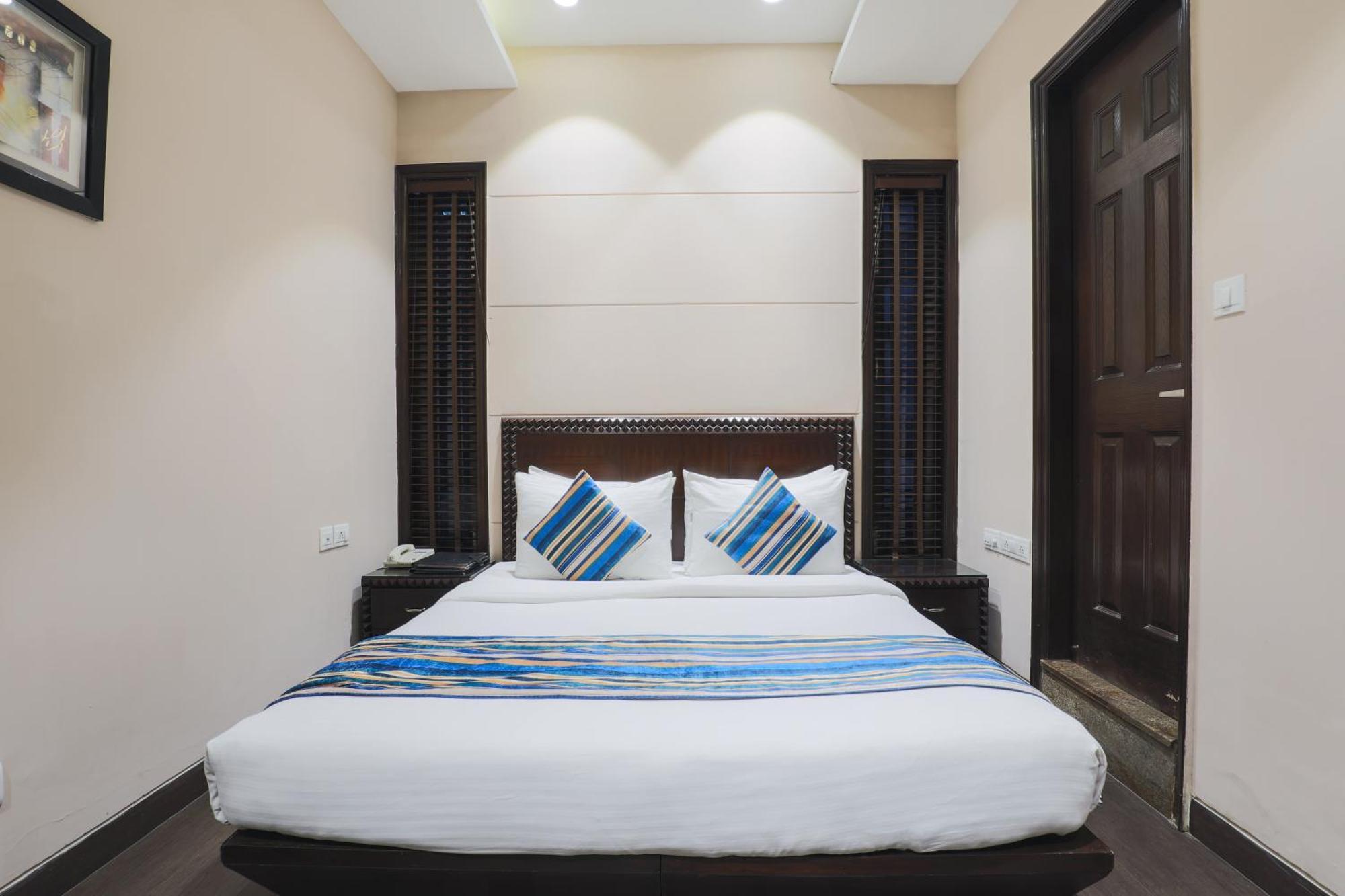 Cosy Grand, Chanakyapuri By The Cosy Hotels New Delhi Luaran gambar