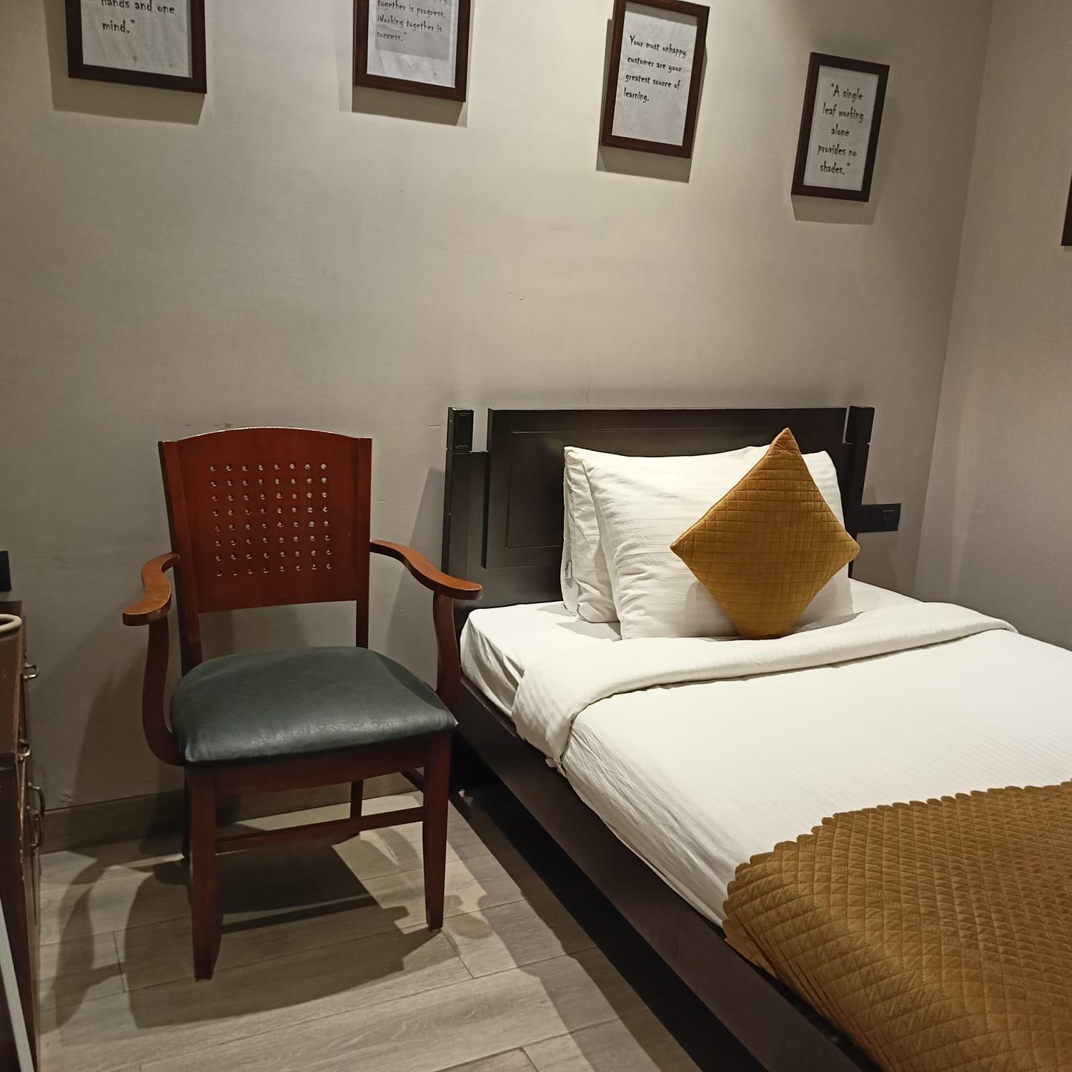 Cosy Grand, Chanakyapuri By The Cosy Hotels New Delhi Luaran gambar